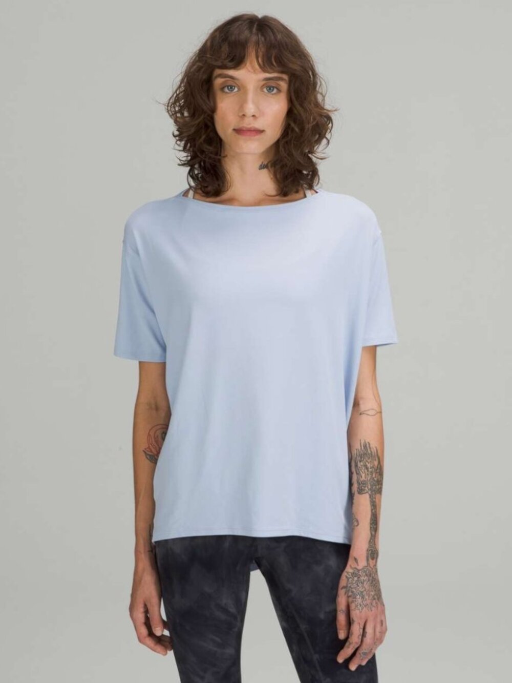 Lululemon Back in Action Short Sleeve Shirt Nulu Blue Linen Oversized Flowy Sz